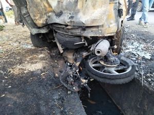 3 Kendaraan Tabrakan di Subang, Polisi: 4 Orang Tewas Terbakar