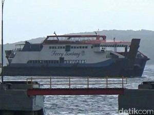 Gelombang Tinggi, Dua Kecelakaan Kapal Terjadi di Selat Bali