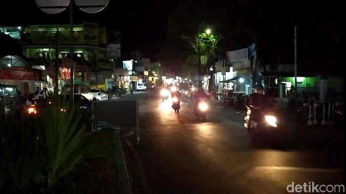 Dini Hari H-4 Lebaran, Volume Kendaraan Pemudik di Garut Meningkat