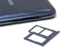 Menggenggam Galaxy A2 Core, Ponsel Android Go Rp 1 Jutaan