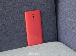 Penampilan Oppo Reno Coral yang Kece dan Menggoda