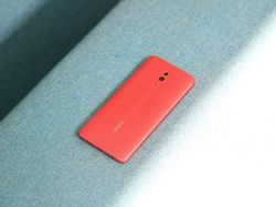Penampilan Oppo Reno Coral yang Kece dan Menggoda