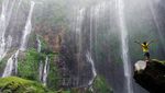 Siapa yang Terhipnotis Air Terjun Kebanggaan Pulau Jawa Ini?