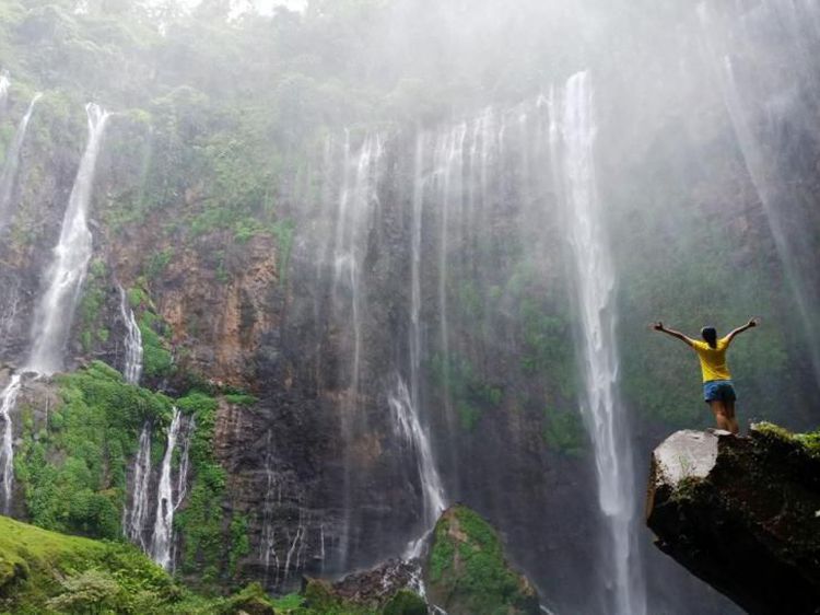 Melepas Rindu ke Air Terjun Tumpak Sewu Lewat Foto
