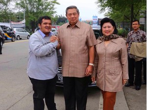 Kenang Ani Yudhoyono saat Mobilnya Dipepet Sepeda Motor