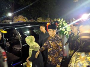 Usai Melayat Ani Yudhoyono, Jokowi dan Habibie Tinggalkan Cikeas