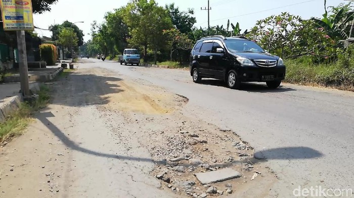 Rusak Berat, Pemudik dari Malang ke Probolinggo Hindari Jalur Ini!