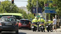 Di Madrid saat ini ada area rendah emisi seluas 472 hektar. Di area ini, mobil berbahan bakar bensin buatan sebelum tahun 2000 atau mobil diesel sebelum 2006 dilarang lewat.