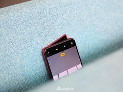 Penampilan Oppo Reno Coral yang Kece dan Menggoda