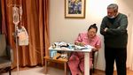 Ani Yudhoyono Meninggal Dunia, Ini Momen SBY Dampingi Bu Ani saat Dirawat