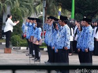 Dapat THR dan Gaji Cair, PNS Wajib Upacara Kelahiran Pancasila