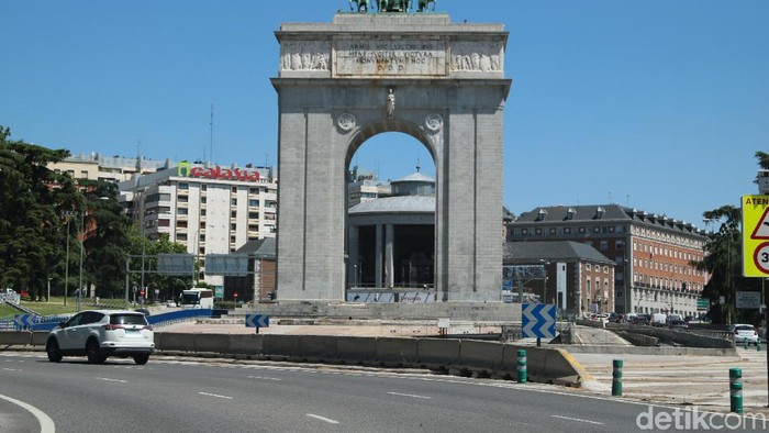 Suasana kota Madrid