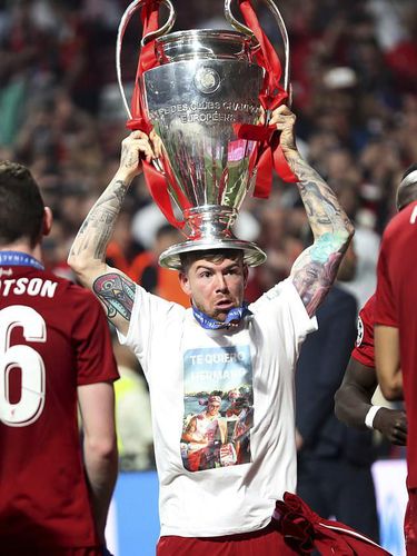 Alberto Moreno mengenang kebersamaannya dengan Reyes.