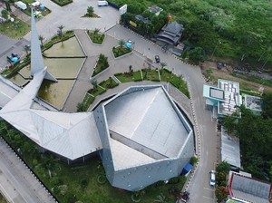Unik! Ini 7 Masjid di Indonesia yang Tak Memiliki Kubah
