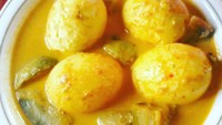 Punya sisa kuah gulai, masukkan telur rebus dan masak hingga meresap bumbunya. Foto : Instagram @mimi_tharmidzi