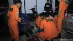 Truk Tabrak Pohon di Jalur Nagreg, 2 Orang Luka Ringan