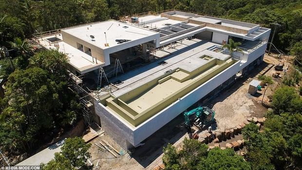 Mengintip Rumah Baru Rp 99 M Chris Hemsworth yang Picu Kontroversi