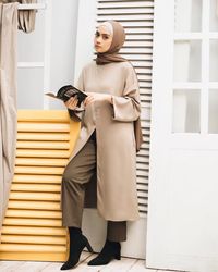 8 Gaya Hijab Simpel untuk Lebaran ala Dian Pelangi hingga Natasha Rizky