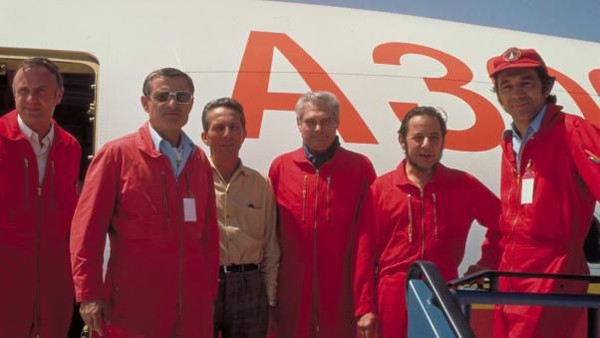 Pada akhir 1960-an, sebuah konsorsium pabrikan dirgantara Eropa, yang saat itu dikenal sebagai Airbus Industrie, berkumpul sebagai penantang Boeing (Airbus/CNN) Pada akhir 1960-an, sebuah konsorsium pabrikan dirgantara Eropa, yang saat itu dikenal sebagai Airbus Industrie, berkumpul sebagai penantang Boeing (Airbus/CNN)