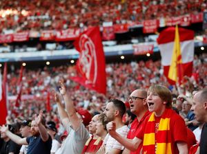Liverpool ke Suporternya: Waspadalah di Napoli!