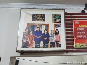 Kisah Ani Yudhoyono dan Tahu Sumedang