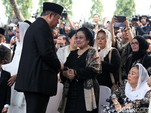 Andi Arief Singung Dendam Mega, PDIP: Spekulasi Sensasional