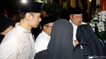 Tangis dan Haru Sambut Kedatangan Jenazah Ani Yudhoyono di Cikeas