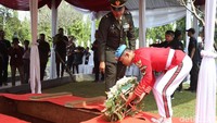 Liang lahat untuk istri Presiden RI ke-6 Susilo Bambang Yudhoyono (SBY), Ani Yudhoyono telah disiapkan di Taman Makam Pahlawan Kalibata, Jakarta Selatan.