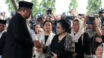 Momen-momen SBY-Megawati Salaman