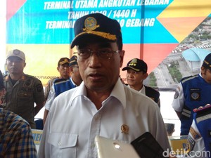 Pantau Arus Mudik Di Pulogebang, Menhub Soroti Sistem Ticketing