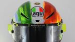 Helm Spesial Valentino Rossi di Italia