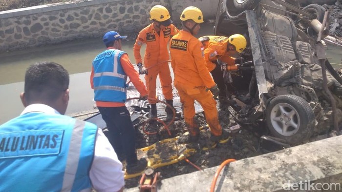 Ini Identitas Korban Tewas Kecelakaan Tunggal di Tol Pemalang