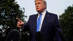Trump Sebut Demokrat Buang-buang Waktu dengan Pemakzulan Omong Kosong