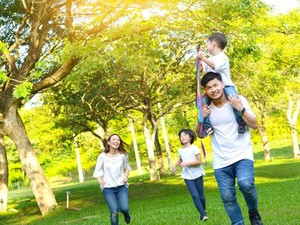 Tahun Ini Nggak Mudik? Ajak Keluarga Liburan ke Sini