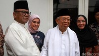 Maruf tiba di kediaman OSO di Jalan Karang Asem, Kuningan, Jakarta Selatan pada pukul 16.32 WIB.