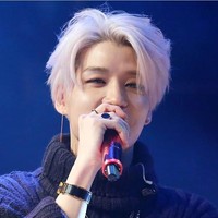 Vokalis boy band Korea Selatan tahun 1990-an Kang Sung Hoon jadi kontroversi setelah membuat pernyataan mengejutkan. Ia mendapat kecaman karena mengkritik penampilan idola K-pop saat ini. (Foto: Instagram/@kang.s.h.0222)