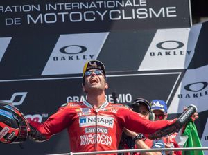Kemenangan Emosional Petrucci Didedikasikan untuk Dovizioso