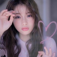 Pada 2018, Satomi Ishihara kembali memesona melalui aktingnya di serial drama Born to Be Flower. Untuk promosi serial terbarunya itu, Satomi pun tampil cantik memakai kimono, pakaian tradisional Jepang. (Foto: Dok. ist)