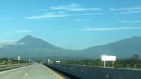 Bagi pemudik yang ingin mengambil gambar bisa dilakukan di kendaraan tanpa berhenti. Atau, pemudik bisa berhenti di tempat istirahat yang ada di sekitar ruas tol. Foto: Dok. Trans Marga Jateng