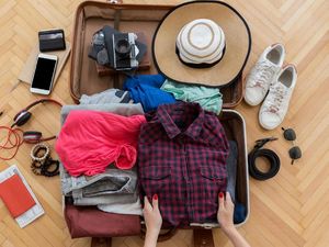 Hamil Muda Masih Bisa Kok Traveling Tahun Baru, Asal Perhatikan Ini