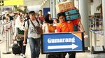 Gelombang Pemudik Masih Terasa di Stasiun Senen