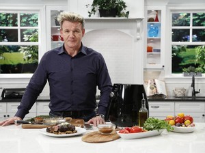 Tanpa Sekolah Kuliner, 5 Orang Ini Sukses Jadi Celebrity Chef yang Kaya Raya