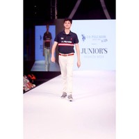Hidup dengan keterbatasan tak memupuskan mimpi Pranav untuk jadi model profesional. Justru ia ingin menjadikan autisme sebagai kekuatannya. Foto: Instagram/@pranavbakhshi