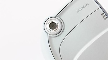Mengusung kamera VGA 0,3MP . Foto: internet