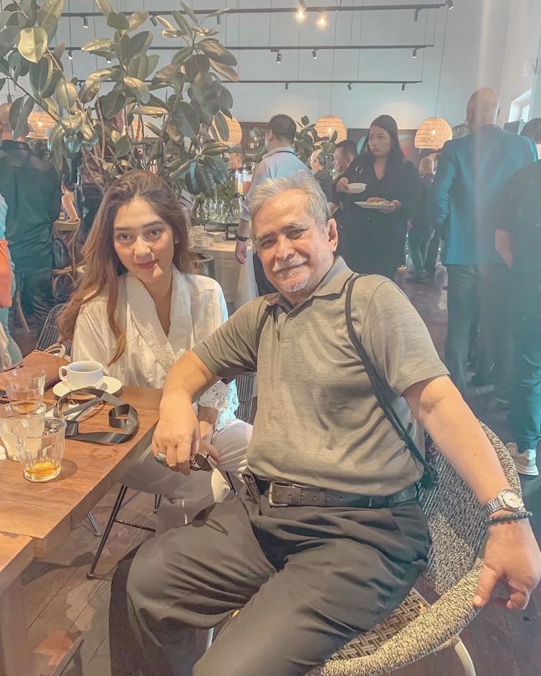 Membahas Profil Keira Shabira  Terlengkap