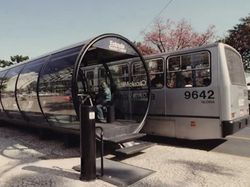 Kumpulan Pemberhentian Bus Unik di Berbagai Negara