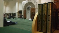 Surat yang dibaca adalah Az Zumar ayat 53-75. Banyak jamaah menangis karena makna ayatnya yang sangat mendalam ketika manusia meninggalkan dunia (Ahmad Satria Budiman/istimewa)