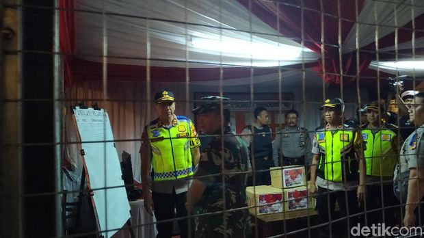 Pantau Pos Lebaran, Pangdam-Kapolda Jabar Ingatkan Anggota Soal Teror