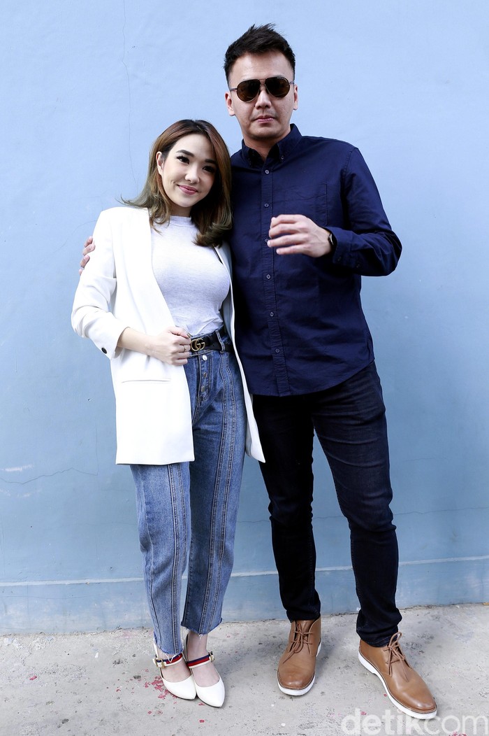 Gisel dan Wijin Gisel dan Wijin
