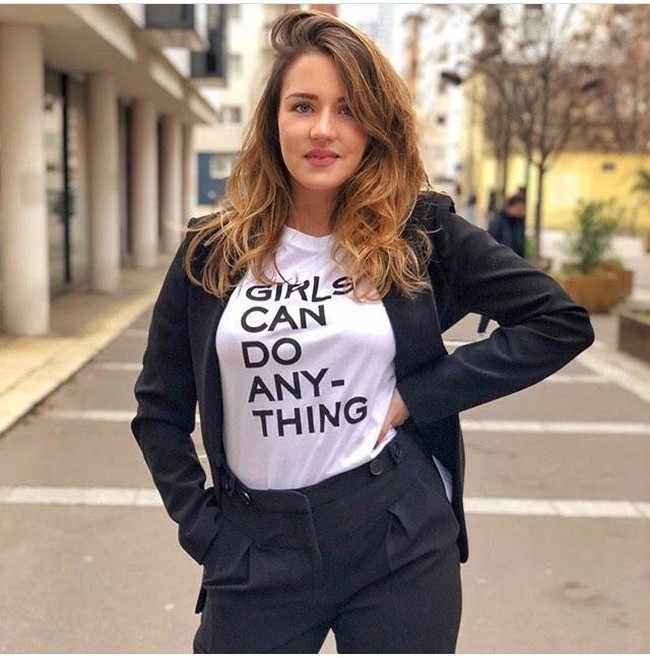 Ia pun menambahkan bahwa hal tersebut membuatnya ngeri sehingga ia berbagi rasa jijiknya dengan influencer lain yang ditetapkan untuk menghadiri perjalanan yang semuanya setuju untuk memboikotnya. (Foto: Dok. Instagram)